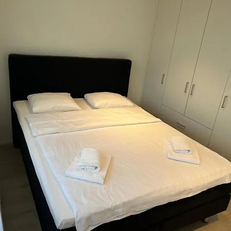 Stunning In Center Bernina 11 - Self Checkin Apartment *